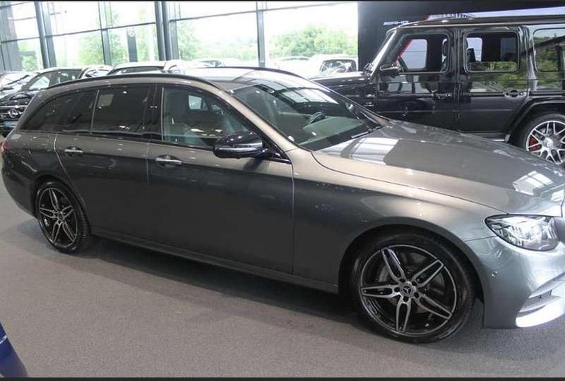 Gebraucht Mercedes E350 258 PS (189 kW) 2018 Grau Kombi