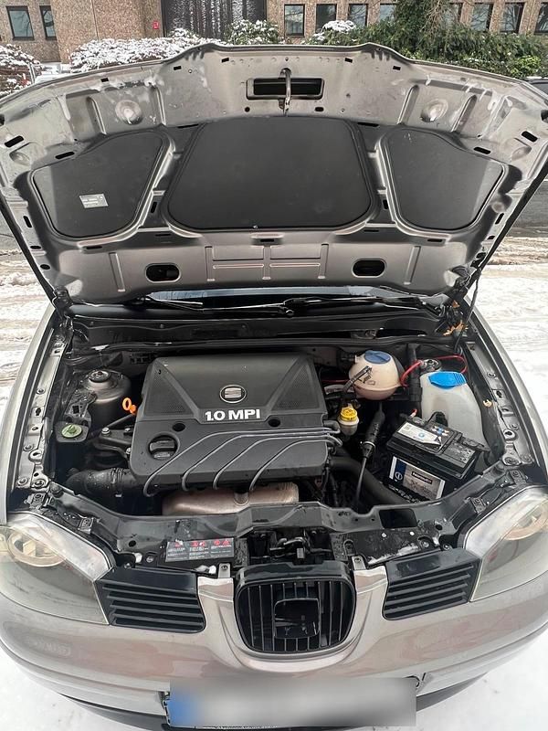 Gebraucht Seat Arosa 50 PS (36 kW) 2002 Silber Kleinwagen