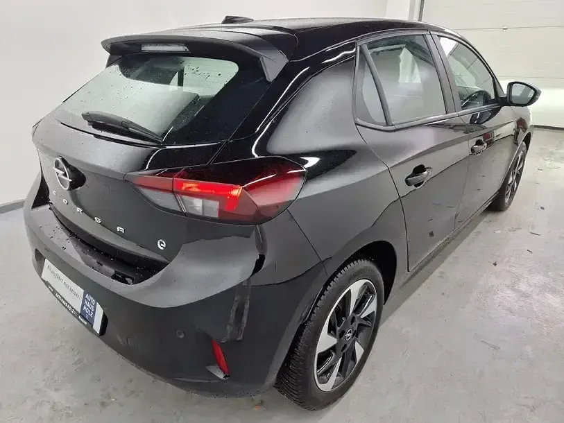 Usata Opel Corsa-e Edition 100 kW (136 CV) 2023 Nero Utilitaria
