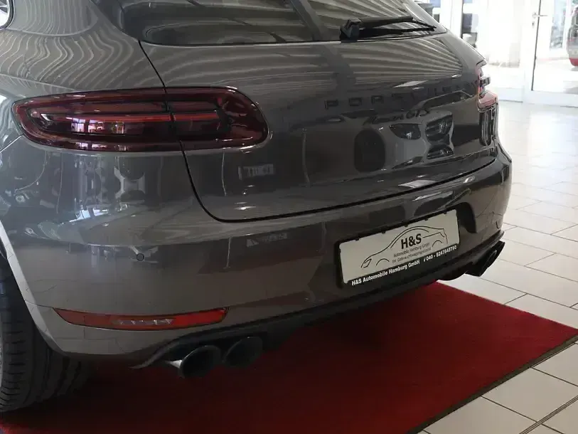 Gebraucht Porsche Macan GTS Sport 360 PS (264 kW) 2017 Achatgrau SUV