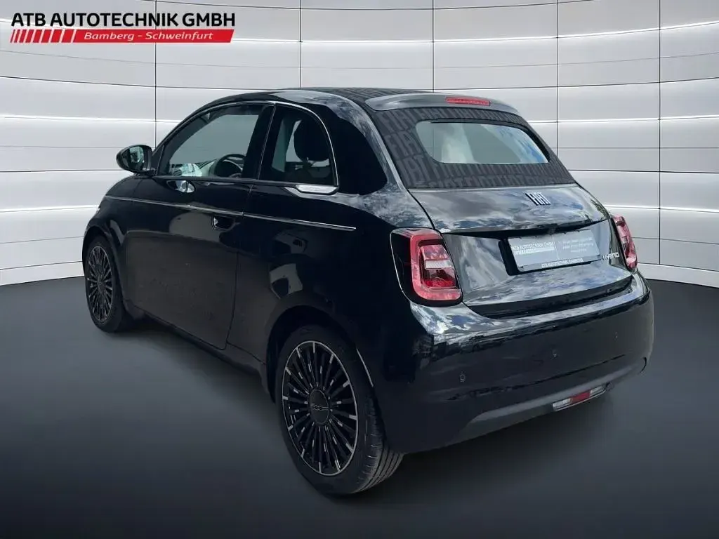 Neu Fiat 500 La Prima 65 PS (47 kW) 2026 Schwarz Cabrio