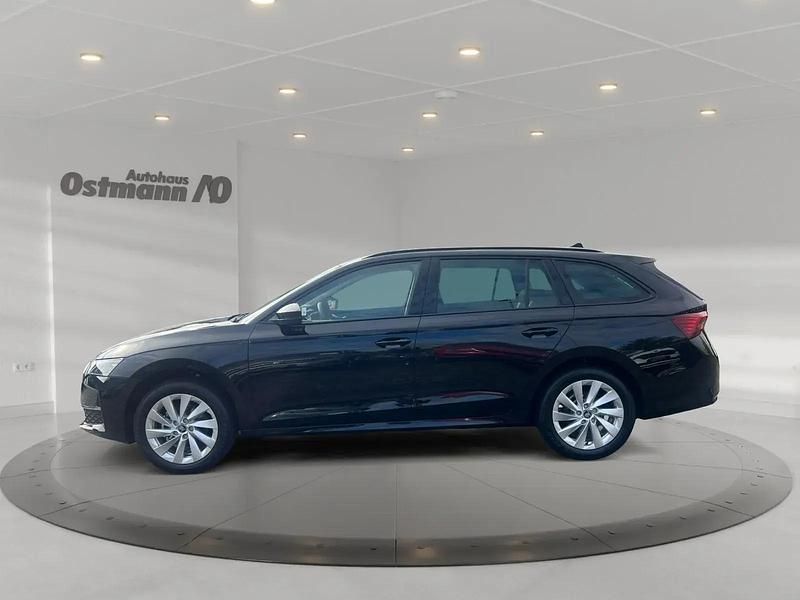 Gebraucht Skoda Octavia Selection 150 PS (110 kW) 2025 Graphitegrau metallic Kombi