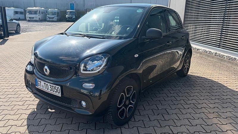 Usado Smart ForFour Basis 71 HP (52 kW) 2017 Preto Citadino