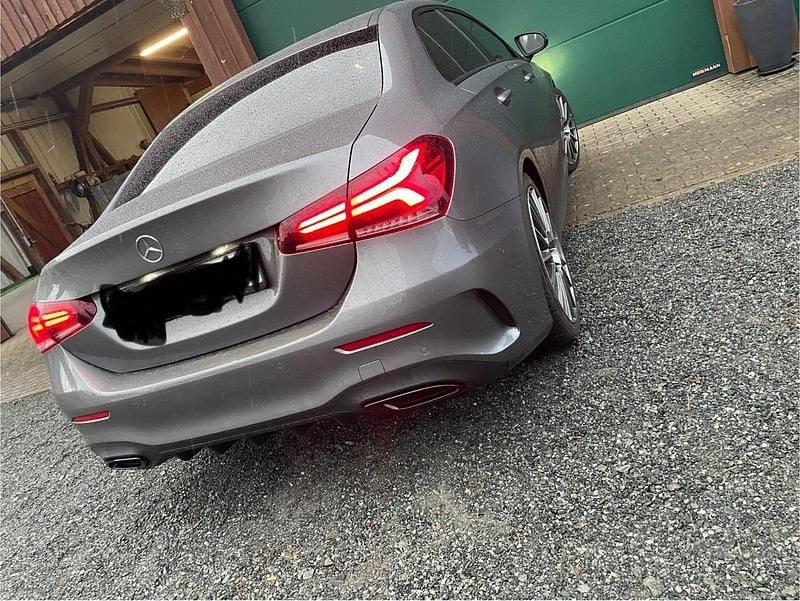 Gebraucht Mercedes A220 AMG line 190 PS (139 kW) 2019 Grau Limousine