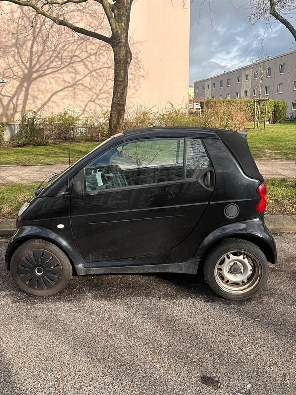 Gebraucht Smart ForTwo Cabrio 61 PS (44 kW) 2005 Schwarz Cabrio