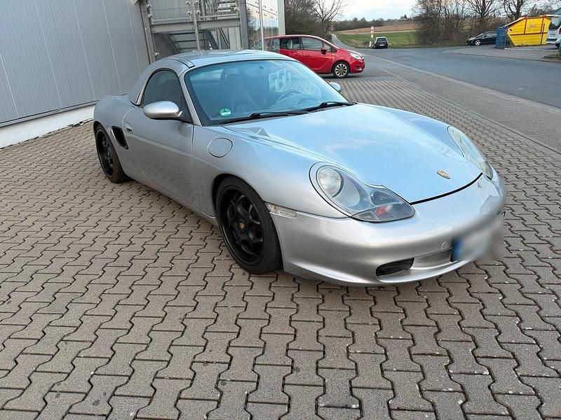 Gebraucht Porsche 986 Boxster 225 PS (165 kW) 1999 Silber Cabrio