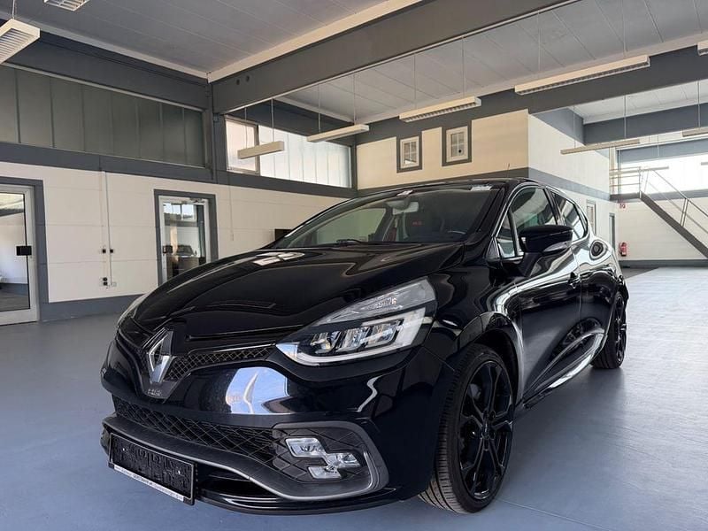 Gebraucht Renault Clio IV Bose Edition 200 PS (147 kW) 2017 Limousine