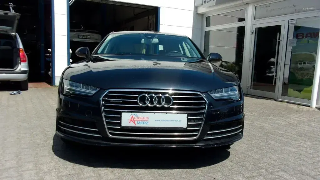 Gebraucht Audi A7 Sportback 272 PS (200 kW) 2016 Blau Kleinwagen
