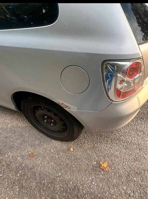 Silber Gebraucht 2001 Honda Civic Coupé | 800 € (Superpreis) - Bild 1/4