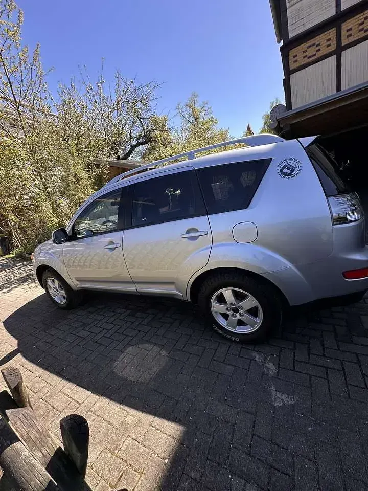 Gebraucht Mitsubishi Outlander Inform 140 PS (102 kW) 2007 SUV