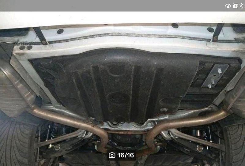 Gebraucht Mercedes E500 Avantgarde 306 PS (225 kW) 2003 Weiß Limousine