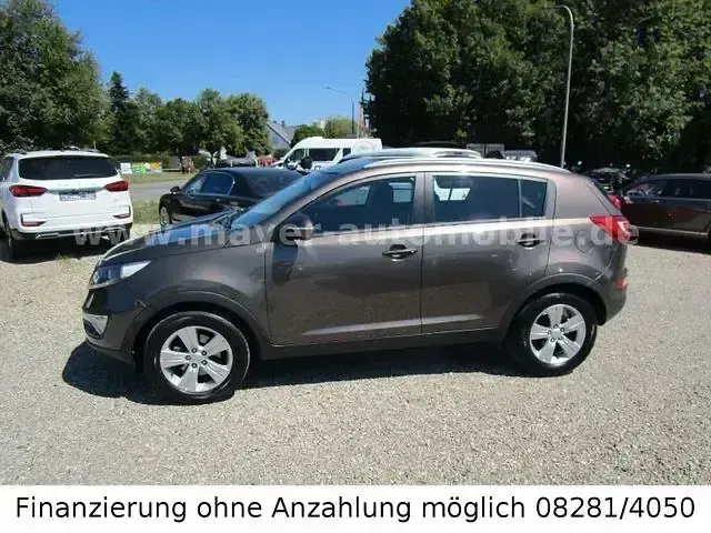 Gebraucht Kia Sportage Vision 163 PS (119 kW) 2010 Braun SUV