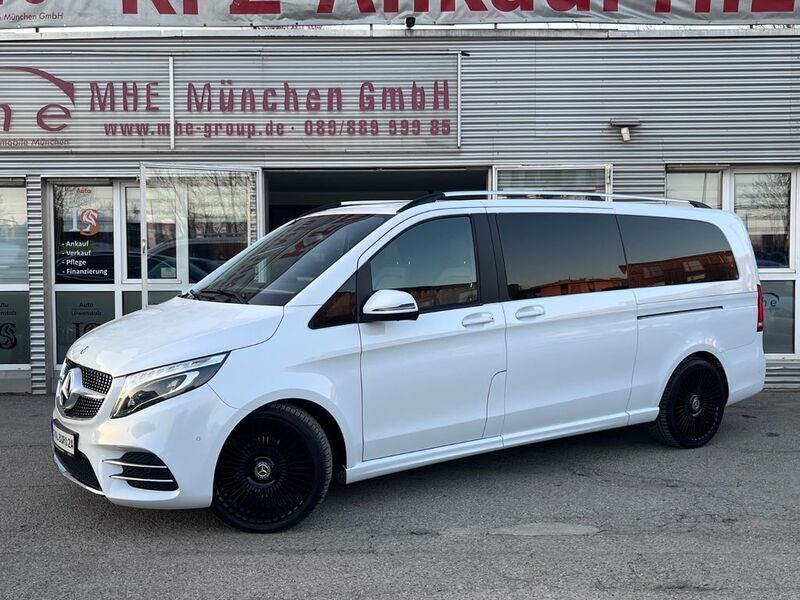 Bergkristallweiß metallic Gebraucht 2019 Mercedes V250 Avantgarde Van / Kleinbus | 52.900 € - Bild 1/4