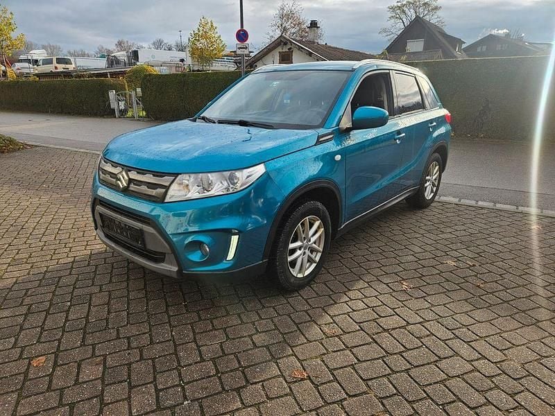 Blau Gebraucht 2016 Suzuki Vitara Comfort SUV | 8.200 € (Superpreis) - Bild 1/4