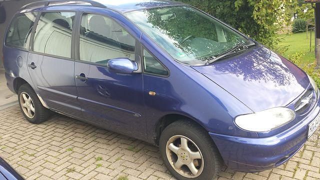 Gebraucht Ford Galaxy Ghia 145 PS (106 kW) 1999 Blau Van / Kleinbus
