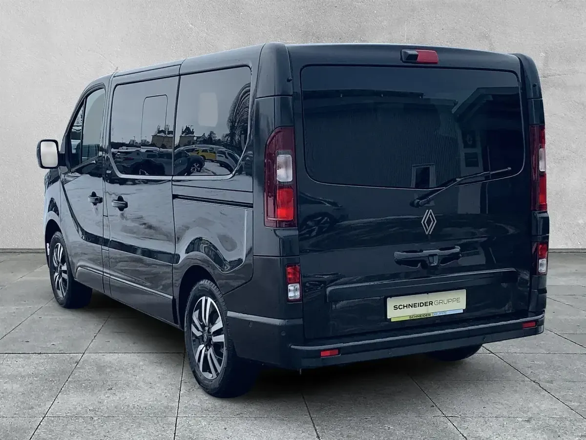 Gebraucht Renault Trafic 170 PS (125 kW) 2024 Schwarz Van / Kleinbus