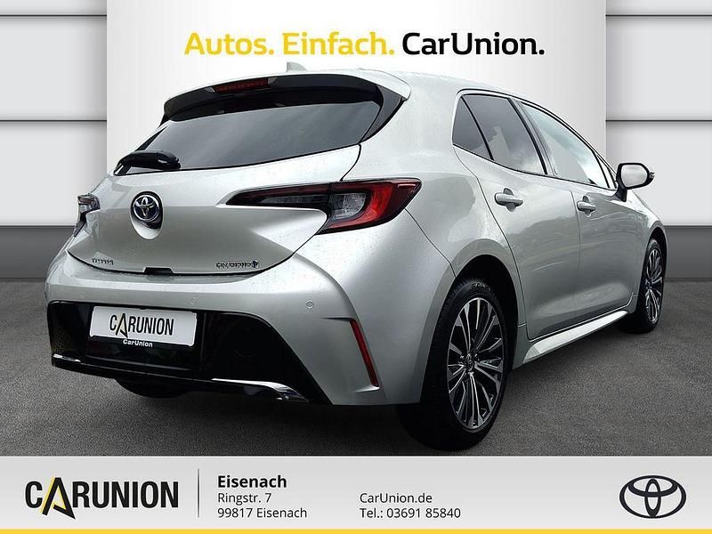 Gebraucht Toyota Corolla Hybrid Team 140 PS (102 kW) 2024 Silber Limousine