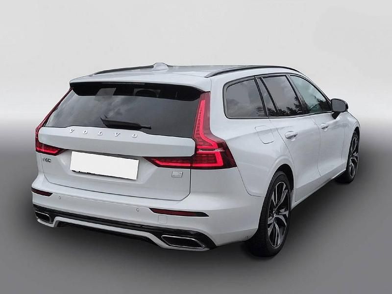Gebraucht Volvo V60 R-Design 341 PS (250 kW) 2020 Weiß Kombi