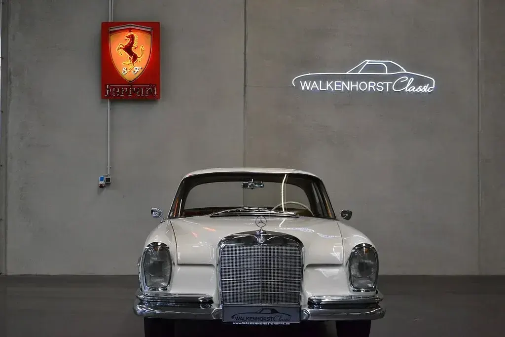 Gebraucht Mercedes 250 SE 150 PS (110 kW) 1966 Weiß Coupé