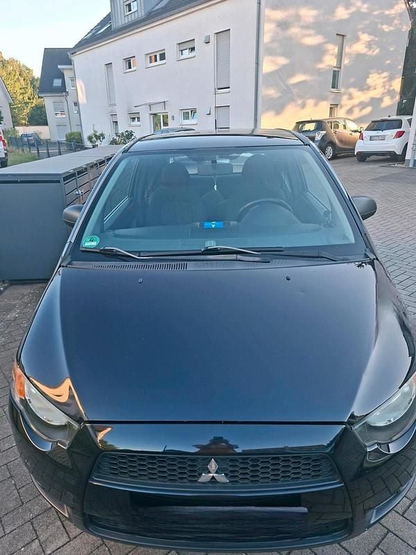 Schwarz Gebraucht 2011 Mitsubishi Colt Limousine | 4.200 € (Fairer Preis) - Bild 1/4