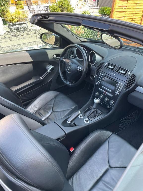Gebraucht Mercedes SLK200 163 PS (119 kW) 2004 Schwarz Cabrio