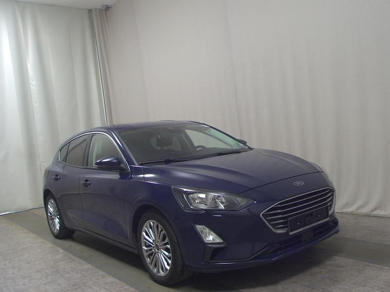 Gebraucht Ford Focus Titanium 125 PS (91 kW) 2019 Blau Limousine