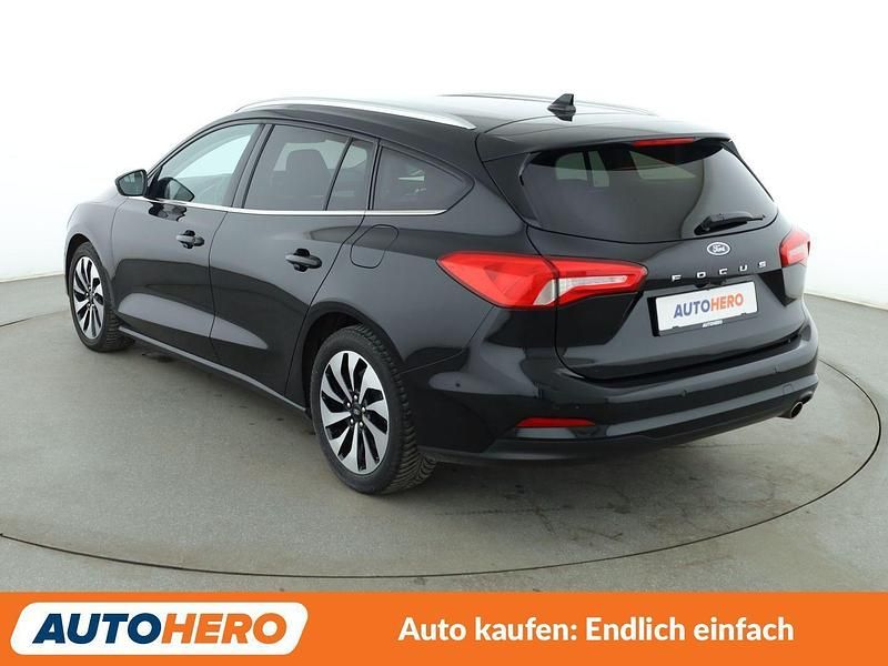Gebraucht Ford Focus Cool & Connect 101 PS (74 kW) 2020 Schwarz Kombi