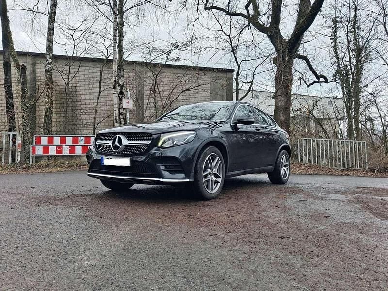 Gebraucht Mercedes GLC220 AMG line 170 PS (125 kW) 2017 Schwarz SUV