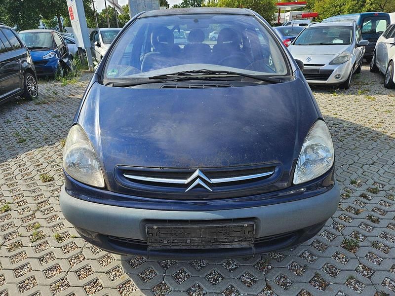 Gebraucht Citroën Xsara Picasso Exclusive 116 PS (85 kW) 2002 Grau Van / Kleinbus