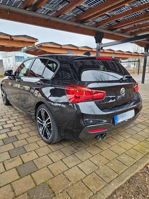 Gebraucht BMW 120 M Sport 190 PS (139 kW) 2018 Schwarz Kleinwagen