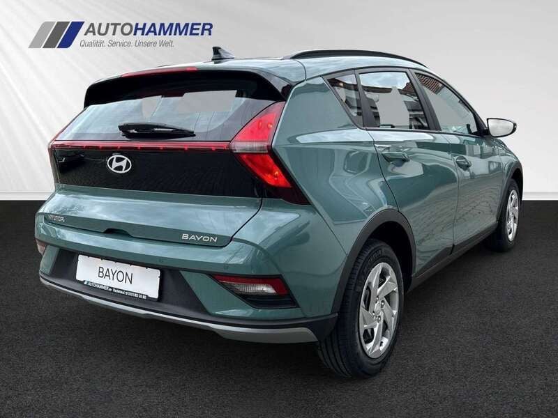 Gebraucht Hyundai Bayon Select 101 PS (74 kW) 2025 Mangrove green / min SUV