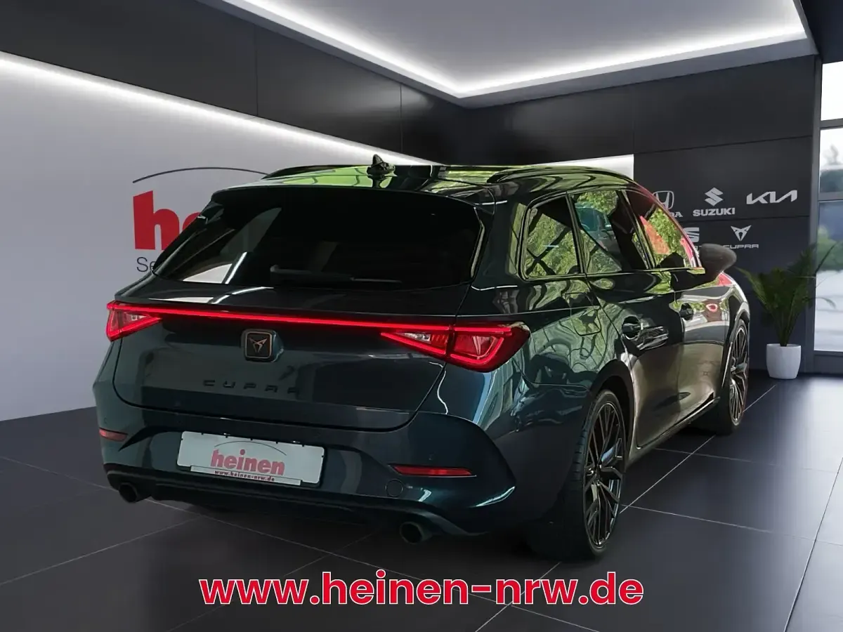Usata Cupra Leon VZ 245 CV (180 kW) 2024 Grigio Berlina
