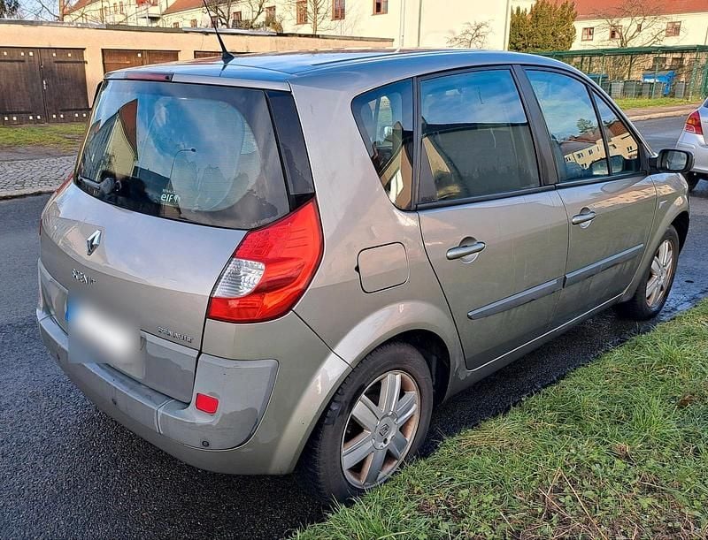 Braun Gebraucht 2007 Renault Scénic II Van / Kleinbus | 1.200 € (Guter Preis) - Bild 1/4