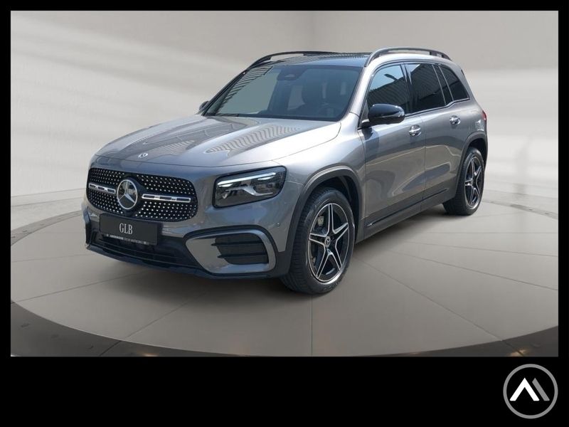 Grau metalliclack mountaingrau Gebraucht 2025 Mercedes GLB200 SUV | 55.890 € - Bild 1/4