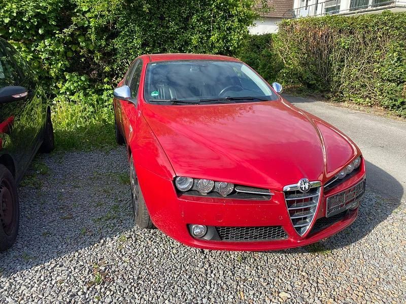 Rot Gebraucht 2006 Alfa Romeo 159 Distinctive Limousine | 1.899 € (Superpreis) - Bild 1/4