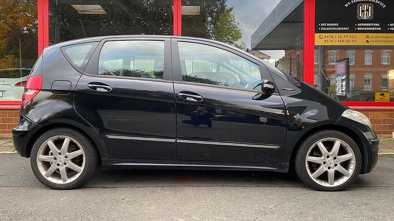 Schwarz Gebraucht 2007 Mercedes A200 Limousine | 2.450 € (Superpreis) - Bild 1/4