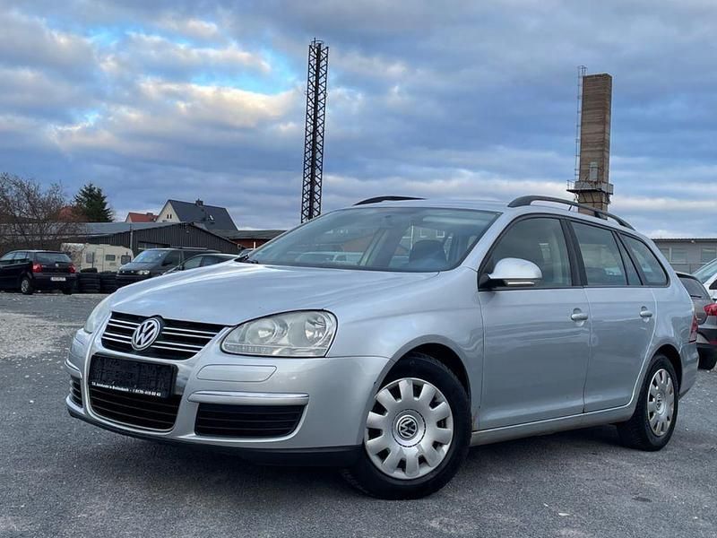 Gebraucht VW Golf V Trendline 105 PS (77 kW) 2008 Silber Kombi