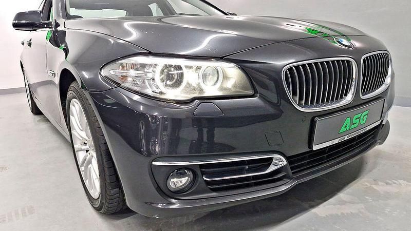 Gebraucht BMW 520 Luxury Line 190 PS (139 kW) 2016 Grau Limousine