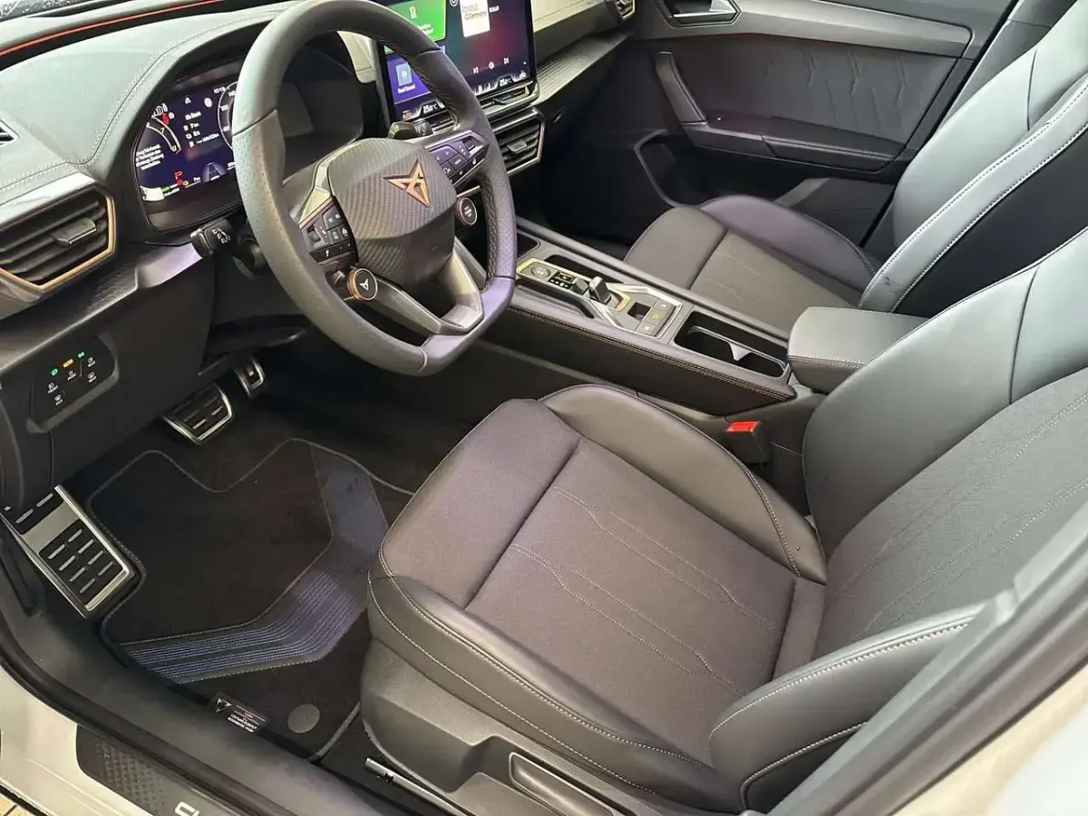 Nowe Cupra Formentor 204 KM (150 kW) 2026 Biały SUV