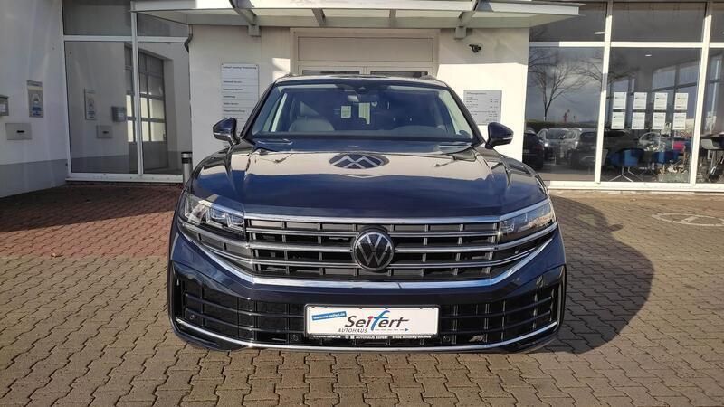 Gebraucht VW Touareg Elegance 231 PS (169 kW) 2024 Andere farbe SUV