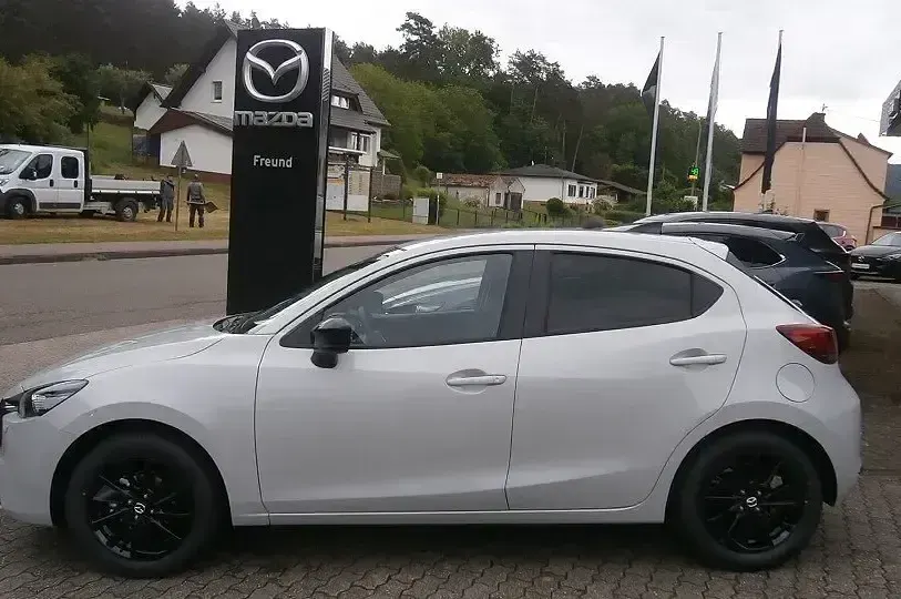 Gebraucht Mazda 2 Homura-Line 90 PS (66 kW) 2024 Weiss Kleinwagen