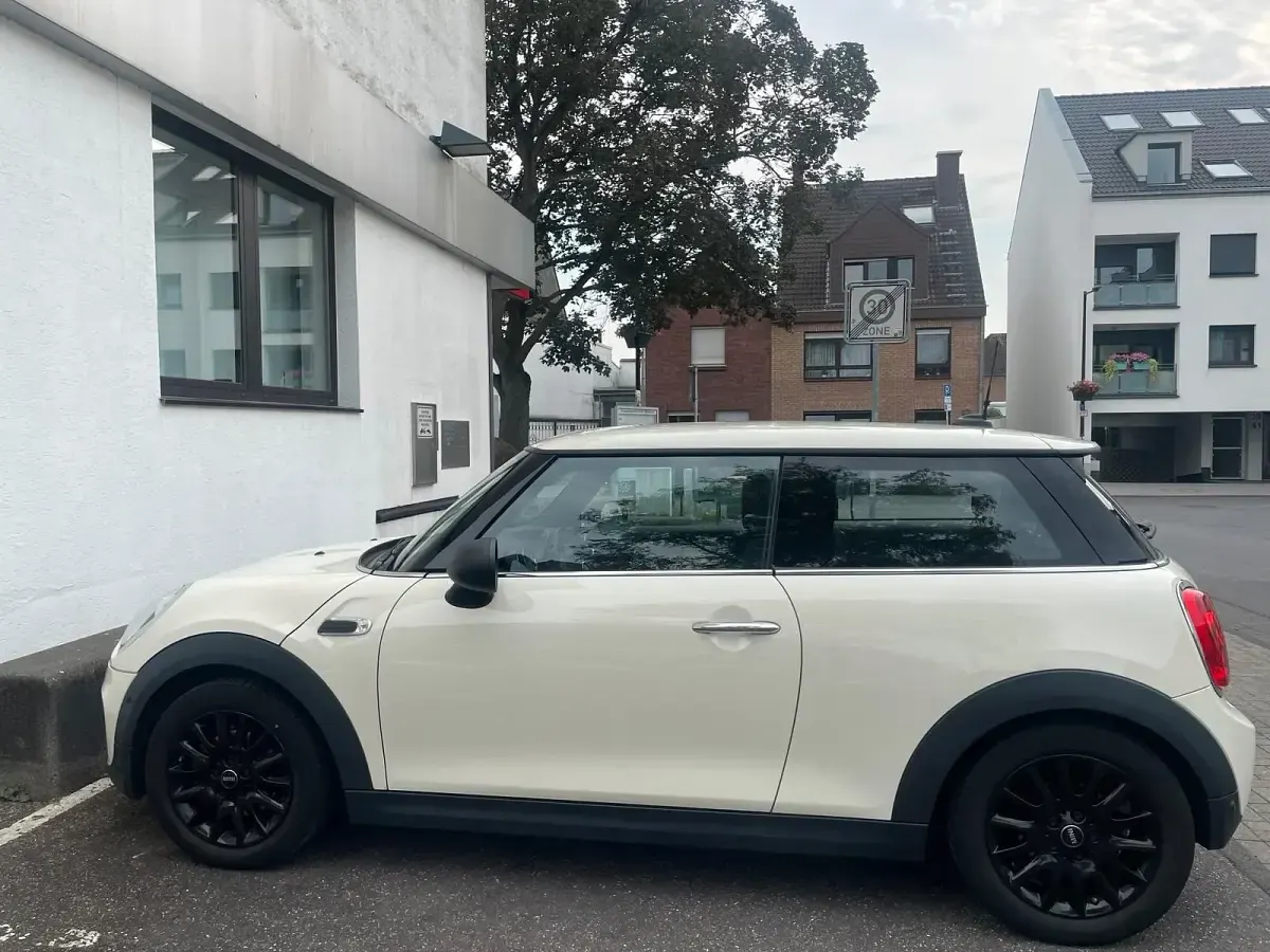 Usado Mini ONE 102 HP (75 kW) 2016 Branco Citadino