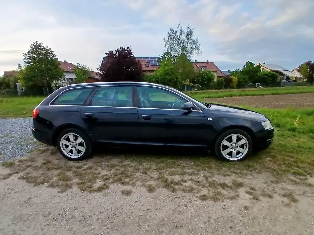 Second-hand Audi A6 Ambiente 179 CP (131 kW) 2005 Albastru Break