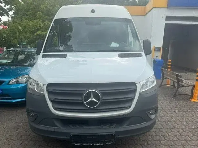 Gebraucht Mercedes Sprinter 163 PS (119 kW) 2020 Weiß Van