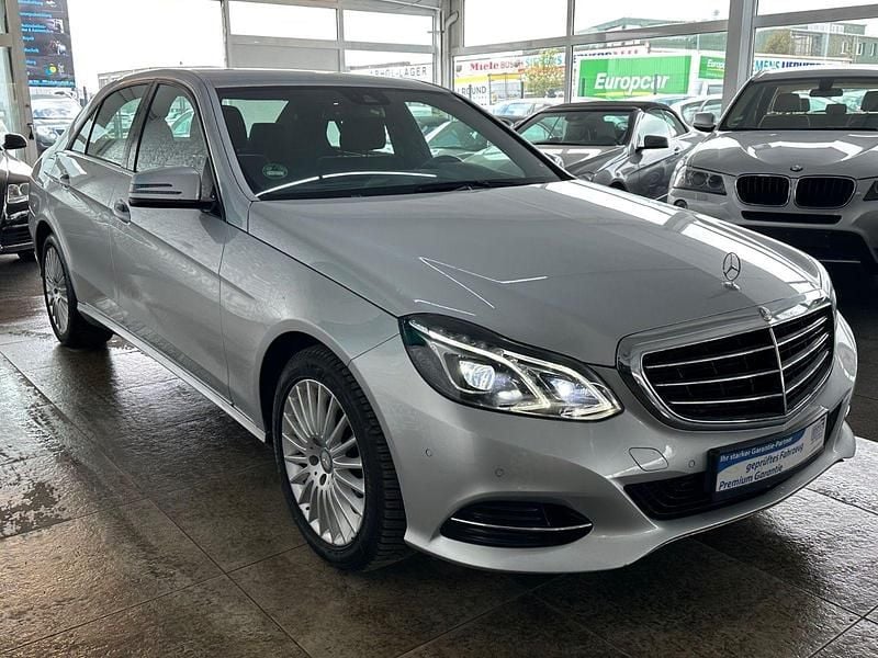 Usata Mercedes E200 184 CV (135 kW) 2013 Argento Berlina
