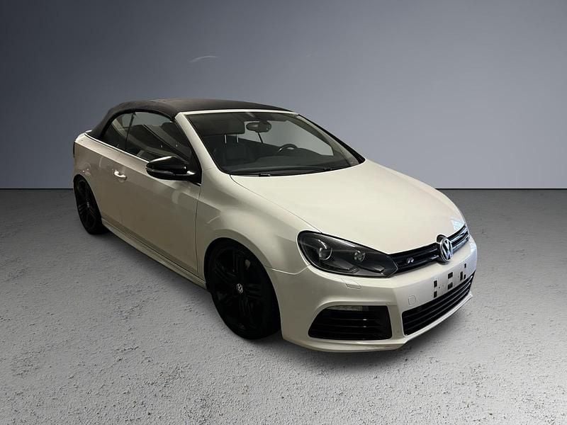 Gebraucht VW Golf Cabriolet R 265 PS (194 kW) 2013 Weiß Cabrio