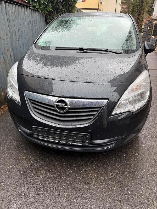 Gebraucht Opel Meriva Active 120 PS (88 kW) 2013 Schwarz Van / Kleinbus