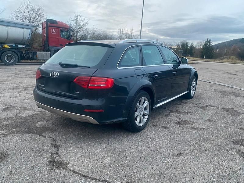 Gebraucht Audi A4 Allroad S-Line 170 PS (125 kW) 2010 Schwarz Kombi
