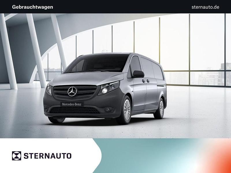Brillantsilber metallic Gebraucht 2021 Mercedes Vito Van | 22.598 € (Guter Preis) - Bild 1/4