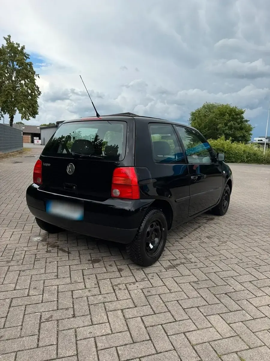 Gebraucht VW Lupo 50 PS (36 kW) 2003 Schwarz Kleinwagen